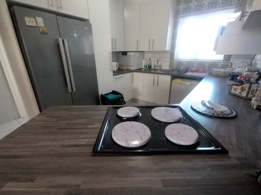 2 Bedroom Property for Sale in Aston Bay Eastern Cape